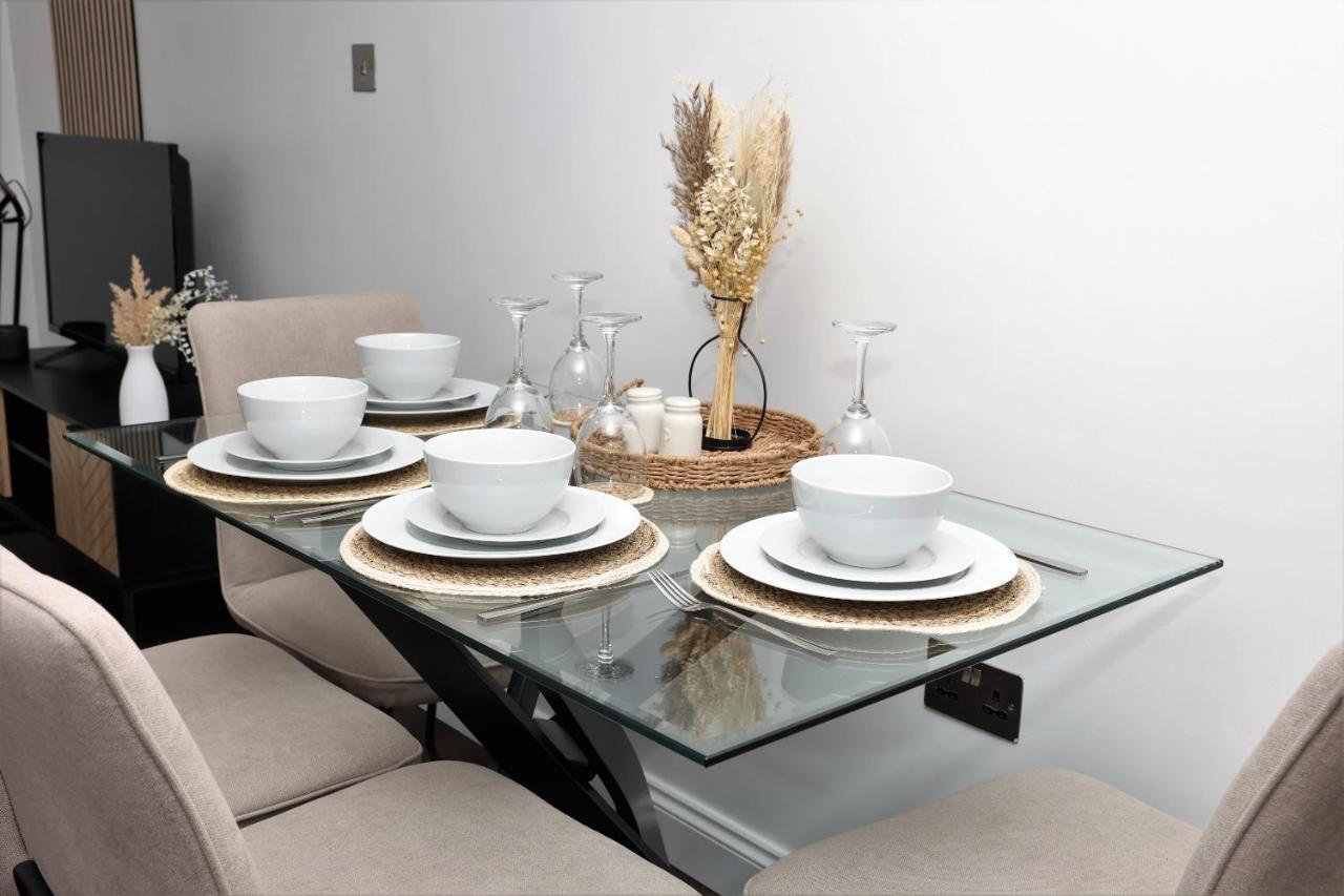 Watford Luxury 1 Bed Flat - Free Parking公寓 外观 照片