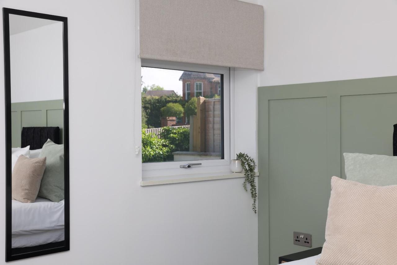 Watford Luxury 1 Bed Flat - Free Parking公寓 外观 照片
